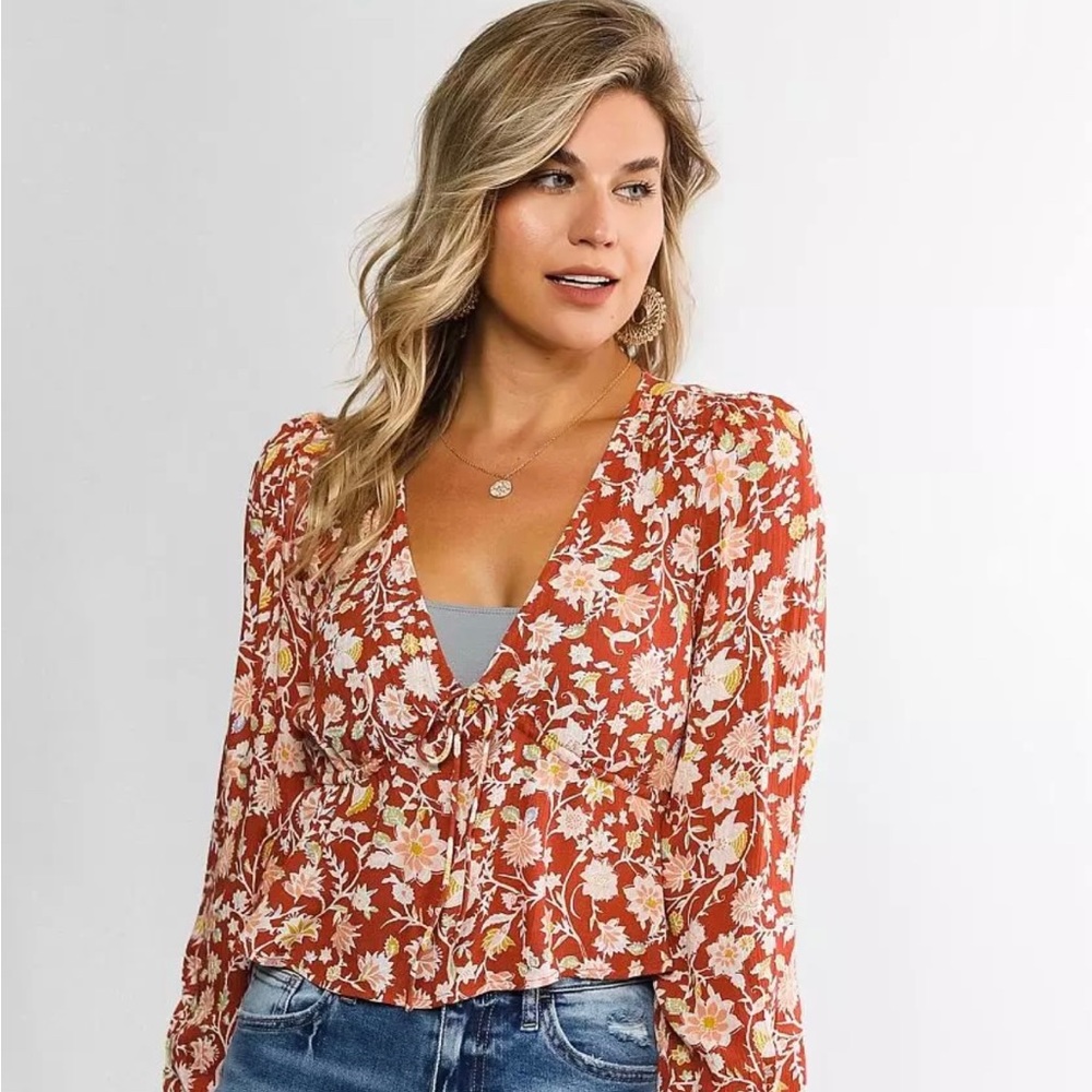 Billabong NWOT blouse L